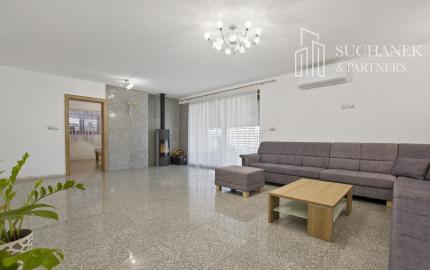 Predaj | 4 izbový rodinný dom v obci Malé Uherce pri Partizánskom