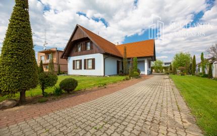 Predaj | 5 izbový rodinný dom v obci Práznovce