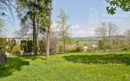 Predaj  | Pozemok vhodný na výstavbu rodinného domu Malé Uherce