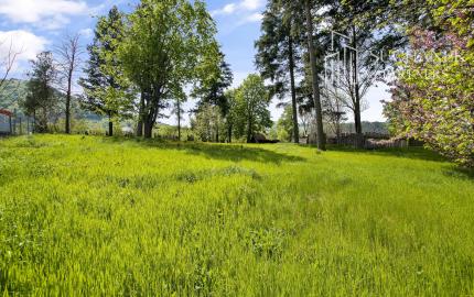 Predaj  | Pozemok vhodný na výstavbu rodinného domu Malé Uherce