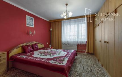 REZERVOVANÉ | 2-generačný rodinný dom vo Veľkých Uherciach