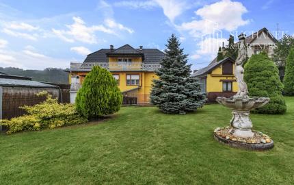 REZERVOVANÉ | 2-generačný rodinný dom vo Veľkých Uherciach