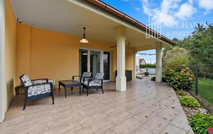 Prenájom | 3-izbový rodinný dom s bazénom v lokalite Pažiť