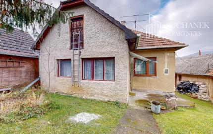 PREDAJ | 3-izbový rodinný dom vo Veľkých Uherciach