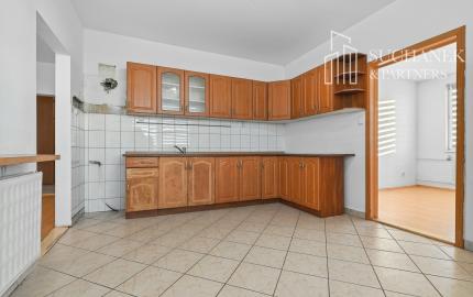 Predaj | Priestranný 3-izbový byt – Partizánske, Luhy