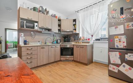 REZERVOVANÉ | Priestranný 3-izbový byt – Vrbové, 6.apríla