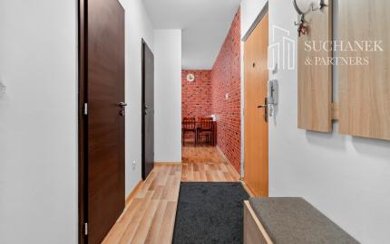 REZERVOVANÉ | Priestranný 3-izbový byt – Vrbové, 6.apríla