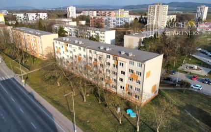 Prenájom | Trojizbový byt Topoľčany