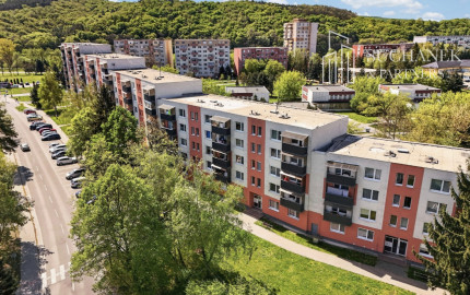Prenájom | 3 - izbový byt na Malej Okružnej v Partizánskom