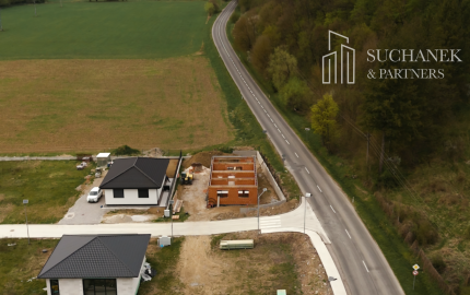 Predaj | Rodinný dom Uhrovec