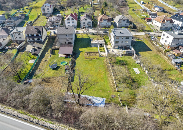 Predaj | pozemok vhodný na výstavbu rodinného domu Hradište