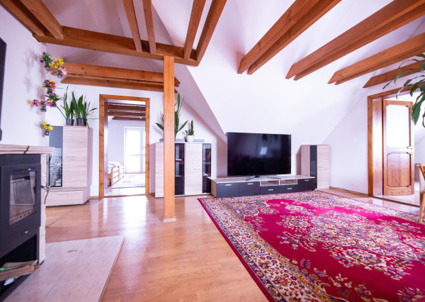 Predaj | 5 izbový rodinný dom v obci Práznovce