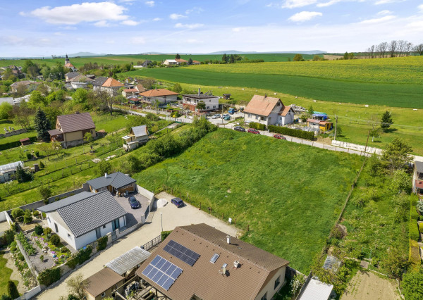 Predaj | Pozemok vhodný na výstavbu rodinného domu Bielice