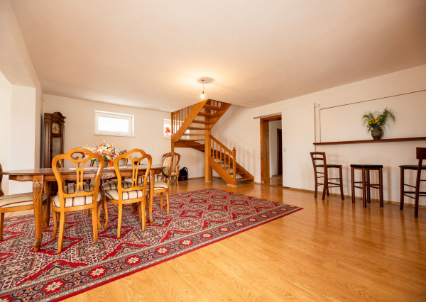 Predaj | 5 izbový rodinný dom v obci Práznovce