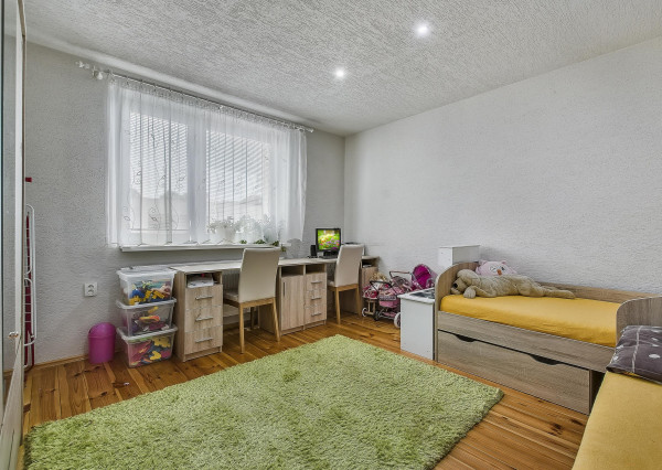 PREDANÉ | 3 izbový rodinný dom v Partizánskom - Malé Bielice