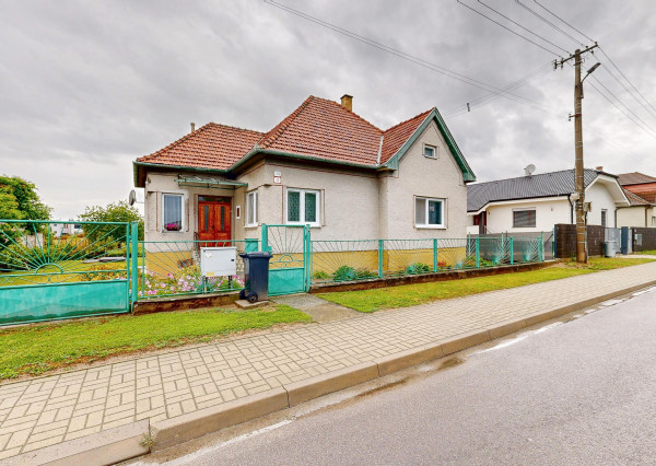 REZERVOVANÉ | Útulný 4-izbový dom vo vyhľadavanej lokalite Malé Bielice