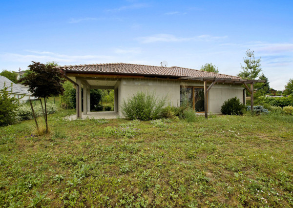 PREDANÉ | 4 izbový bungalov Veľké Bielice