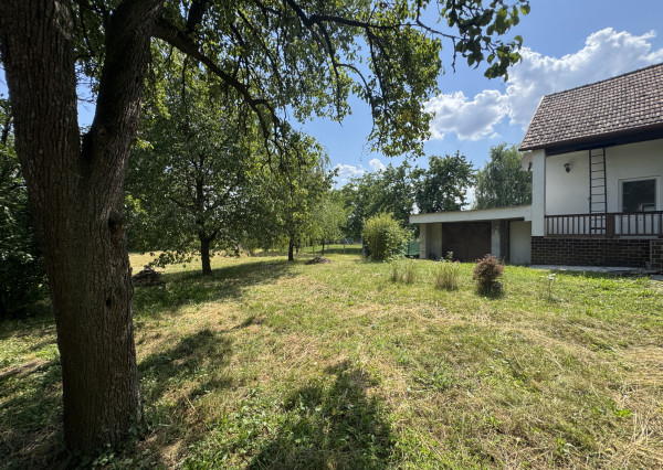 Predaj | Pozemok vhodný na výstavbu rodinného domu v Žabokrekoch nad Nitrou