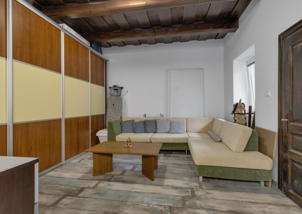 Predaj | 2 izbový rodinný dom v obci Ješková Ves