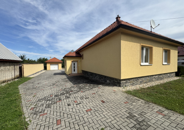 PRENAJATÉ | 3-izbový rodinný dom Malé Uherce
