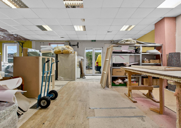 PREDAJ odstúpenie prevádzky vyroba čaluneného nábytku v Partizánskom