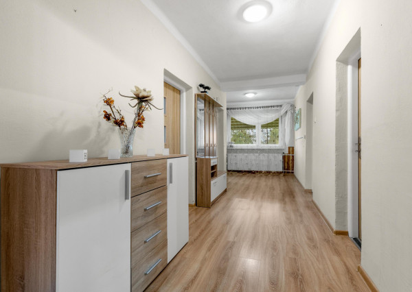 PREDAJ | 3 izbový rodinný dom v Pažiti