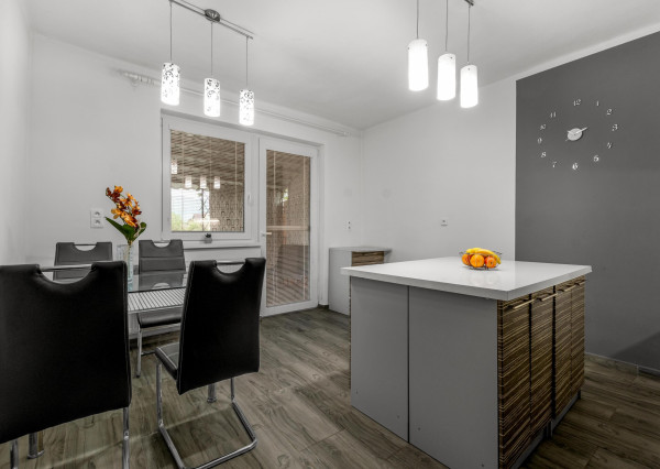 PREDAJ | 3 izbový rodinný dom v Pažiti