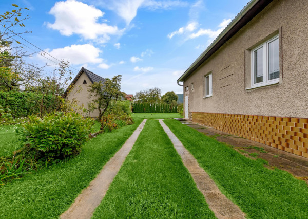 PREDAJ | 3 izbový rodinný dom v Pažiti