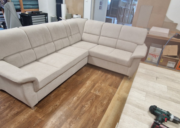 PREDAJ odstúpenie prevádzky vyroba čaluneného nábytku v Partizánskom