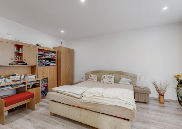 Predaj | Rodinný dom Nedanovce