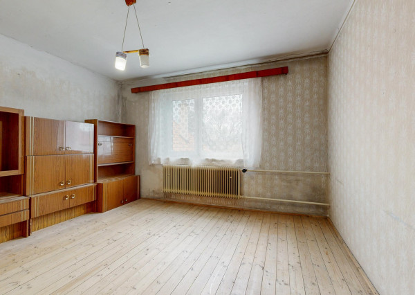 PREDAJ | 3-izbový rodinný dom vo Veľkých Uherciach