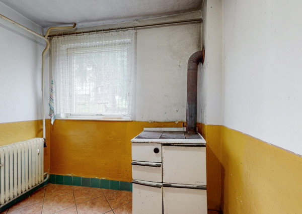 PREDAJ | 3-izbový rodinný dom vo Veľkých Uherciach