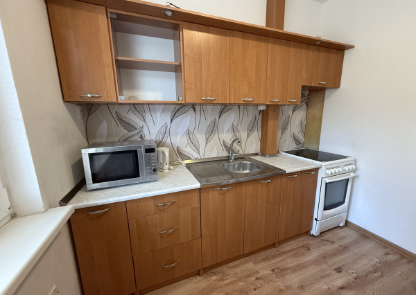 Prenájom | 1 izbový byt Dolné Vestenice