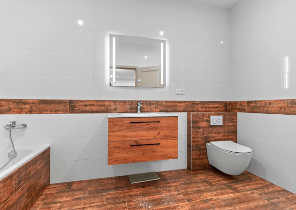 PRENÁJOM | Priestranný 3-izbový dom - Partizánske