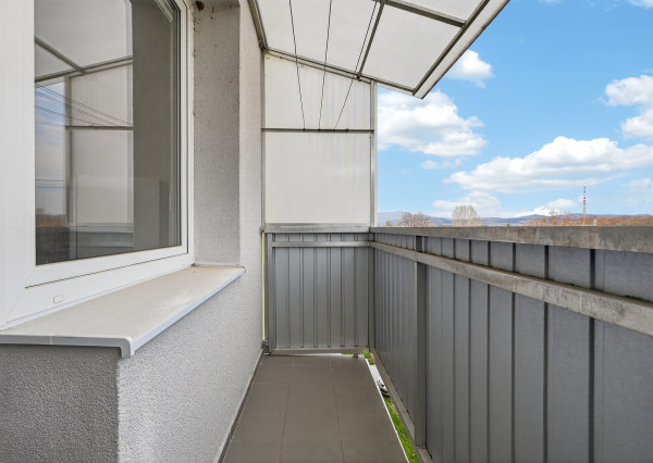 Prenájom | 1 izbový byt Partizánske