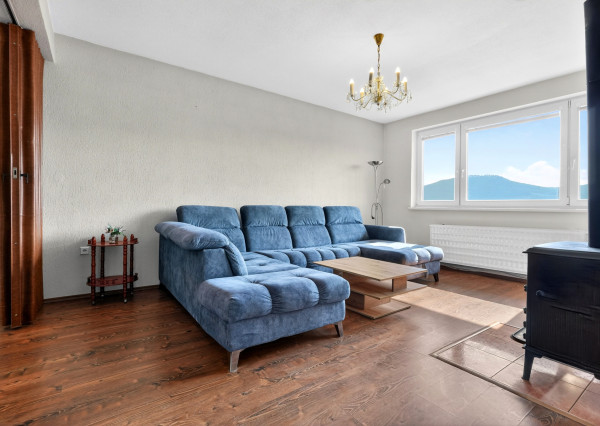 Predaj | 4-izbový rodinný poldom v Šimonovanoch