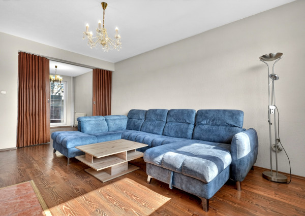 Predaj | 4-izbový rodinný poldom v Šimonovanoch