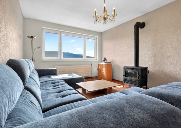 Predaj | 4-izbový rodinný poldom v Šimonovanoch