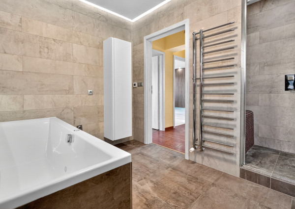 Predaj | 4-izbový rodinný poldom v Šimonovanoch