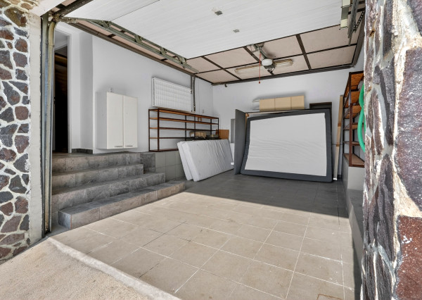 Predaj | 4-izbový rodinný poldom v Šimonovanoch