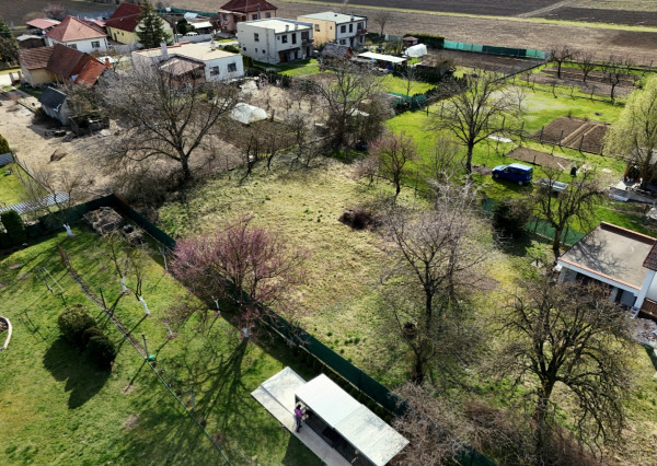 Predaj | Pozemok vhodný na výstavbu rodinného domu v Žabokrekoch nad Nitrou