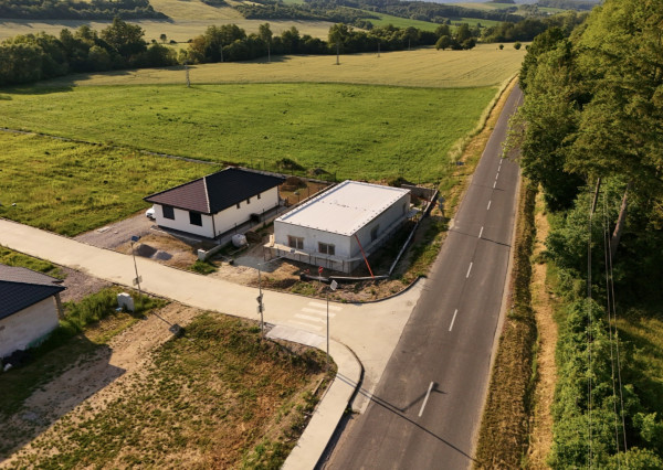 Predaj | Rodinný dom Uhrovec