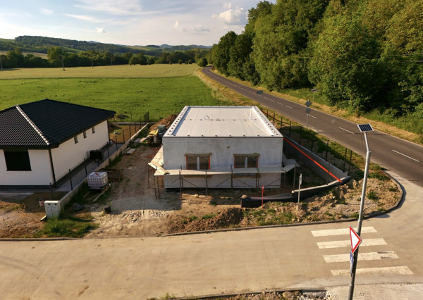 Predaj | Rodinný dom Uhrovec