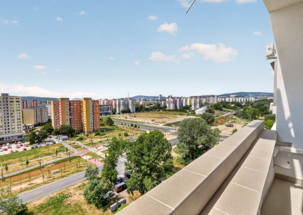 REZERVOVANÉ | Garsónka pri Draždiaku po komplet rekonštrukcií