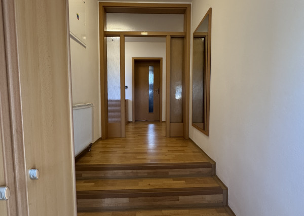 PRENAJATÉ | 3-izbový rodinný dom Malé Uherce