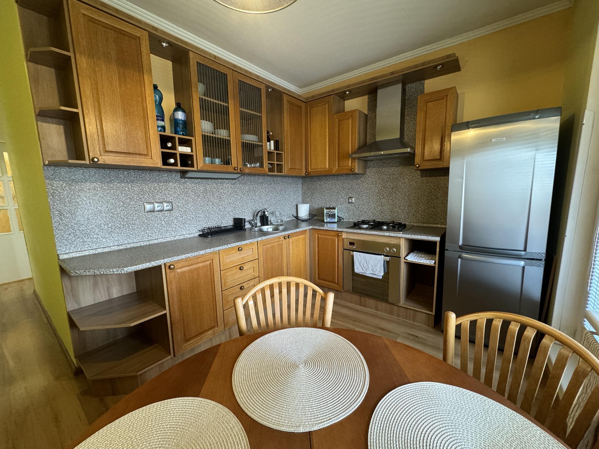 PRENAJATÉ | Dvojizbový byt Partizánske Šípok