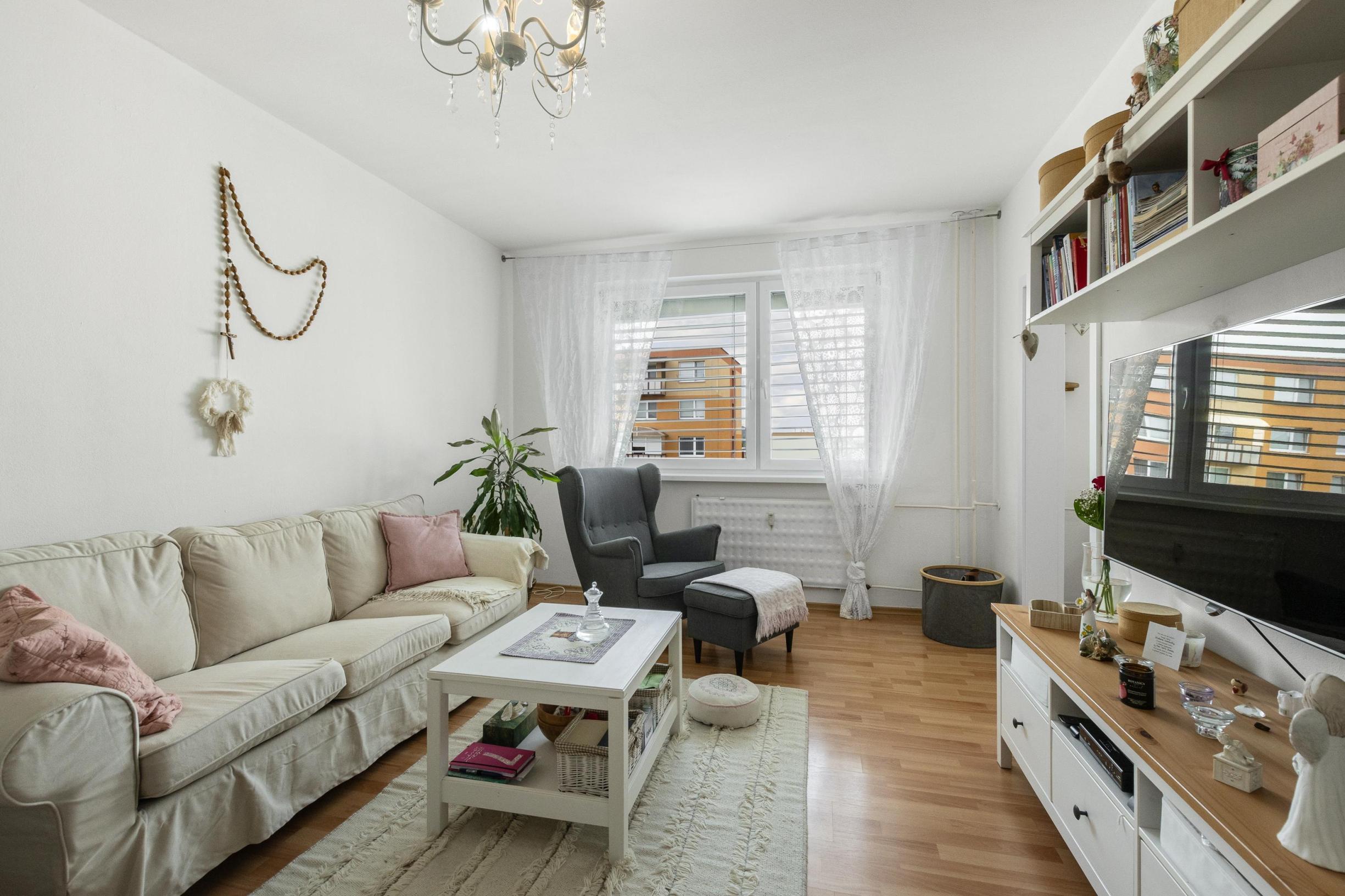 Prenájom | Dvojizbový byt Partizánske Šípok